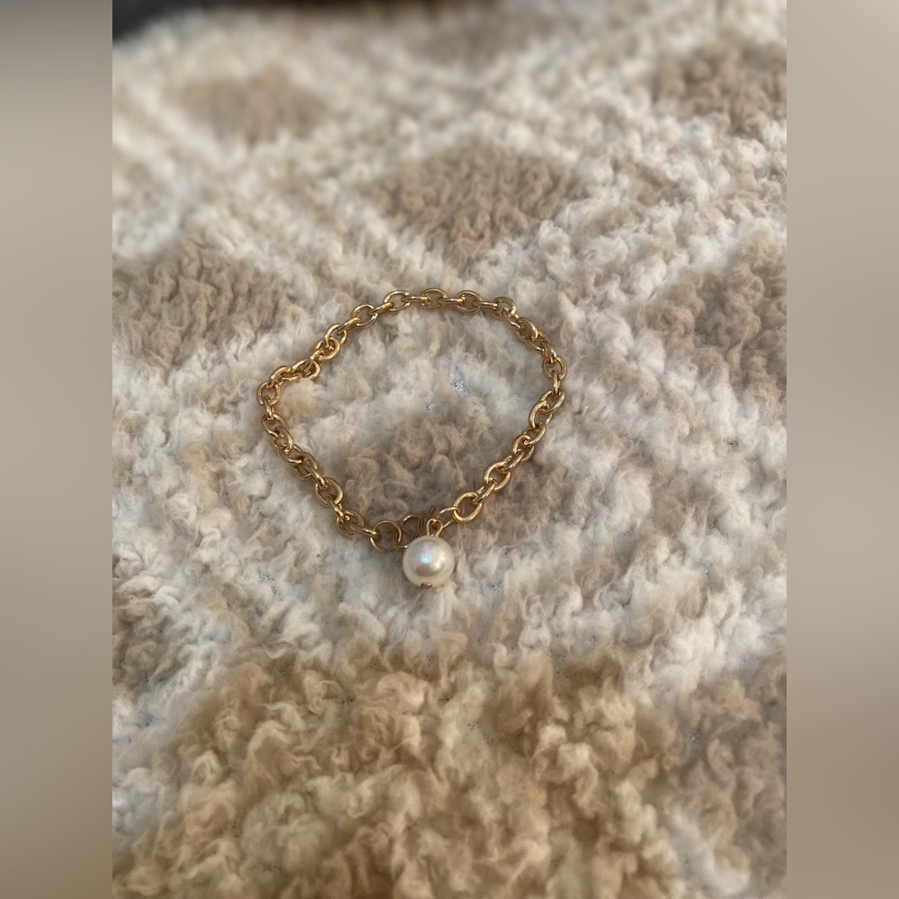 Pearl Charm Bracelet 🤍